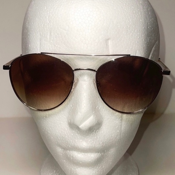 Pre-Owned O by Oscar De La Renta Aviator Olivia Brown Sunglasses O4059F main image 9